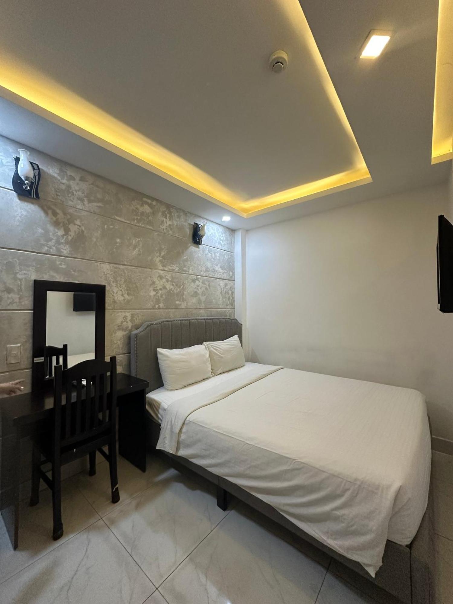 Hotel Ya Sai Gon Bui Vien Walking Street Ho Chi Minh City